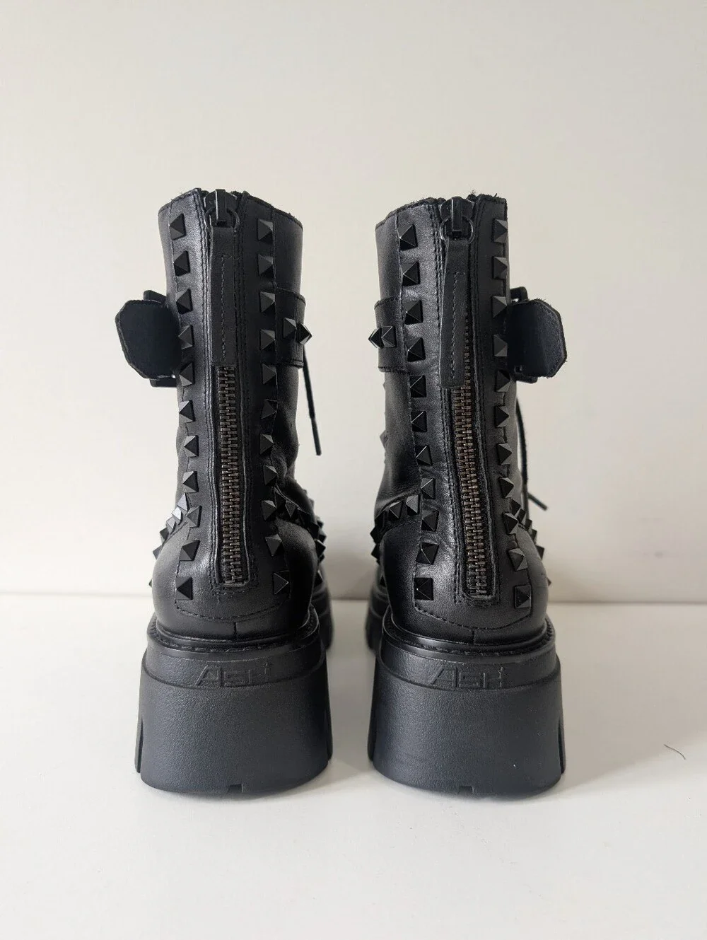 Ash Lewis Studded Black Leather Chunky Boots Size 37/7